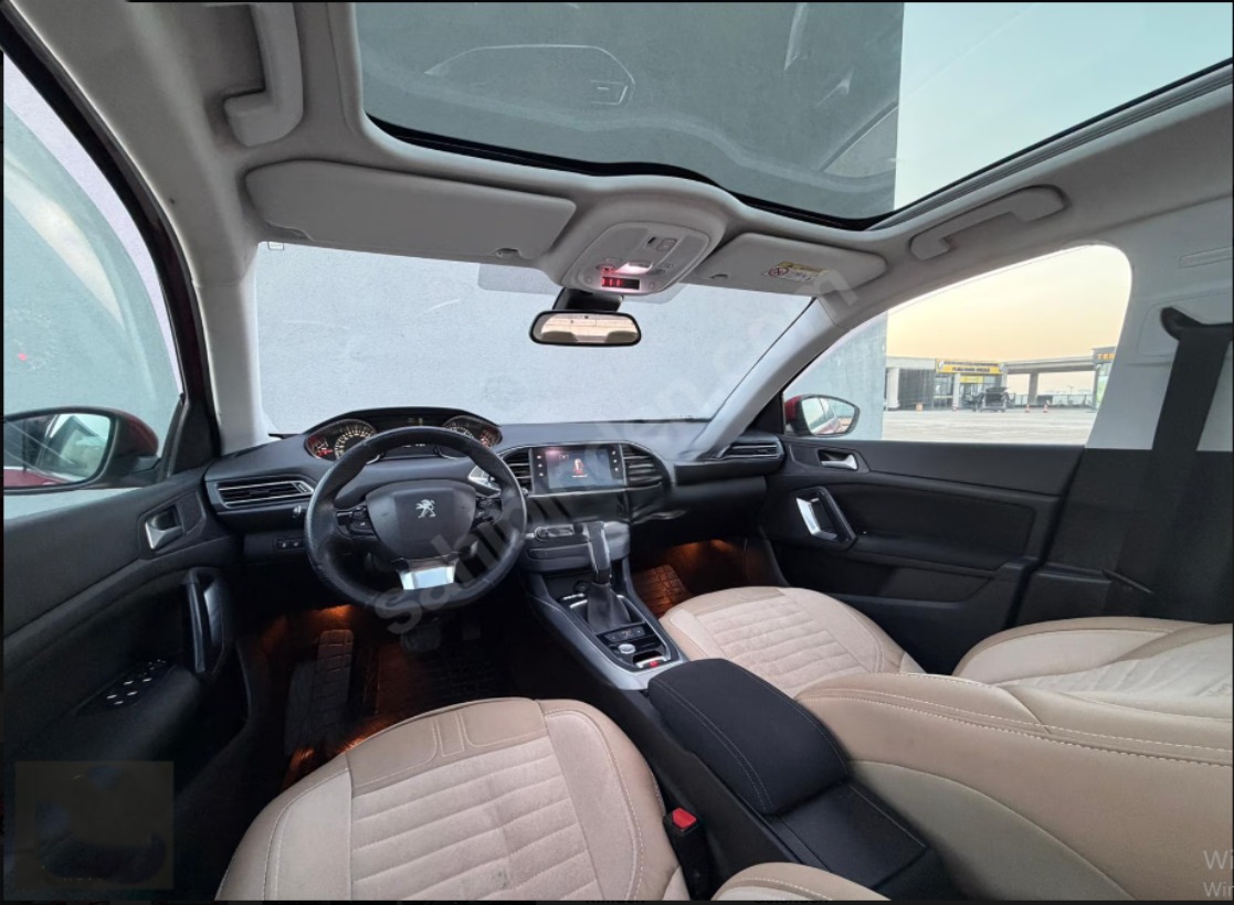 TEMİZ PEUGEOT 308 1.6 BLUEHDI ALLURE CAM TVN