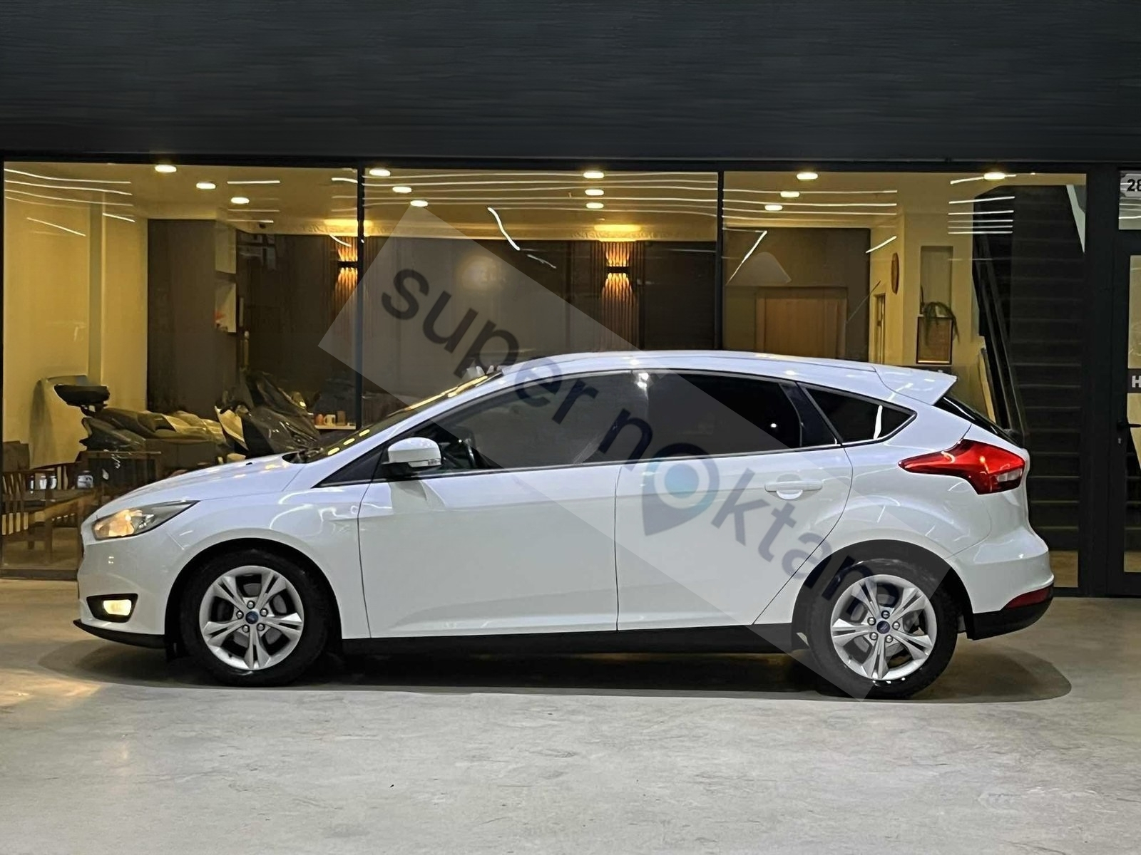  2015 FOCUS SADECE 53 BİN KM 1.6 STYLE OTOMATİK HATASIZ