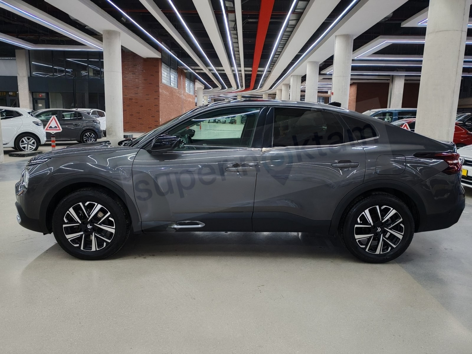 2024 HATASIZ BOYASIZ ÇİFT RENK C4X SHINE