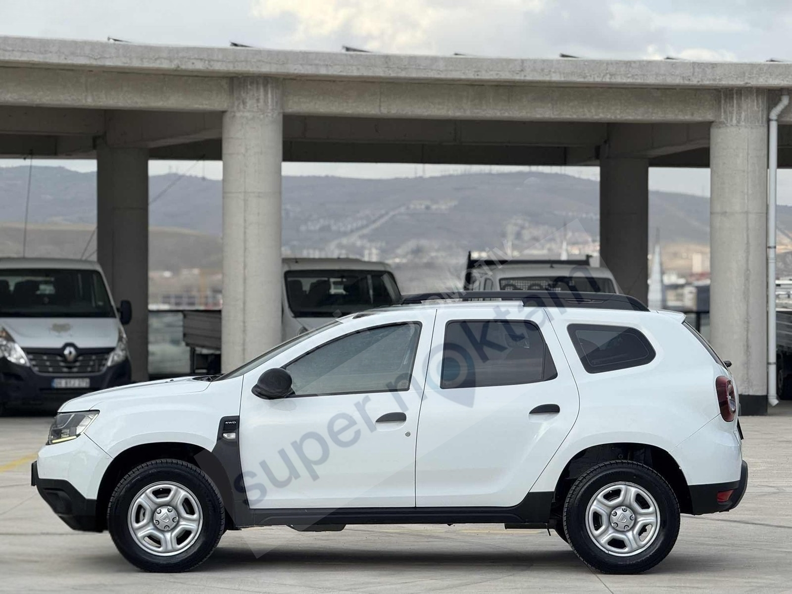 2020 DUSTER 1.5 BLUEDCI 4X4 BOYASIZ 282.000 KM