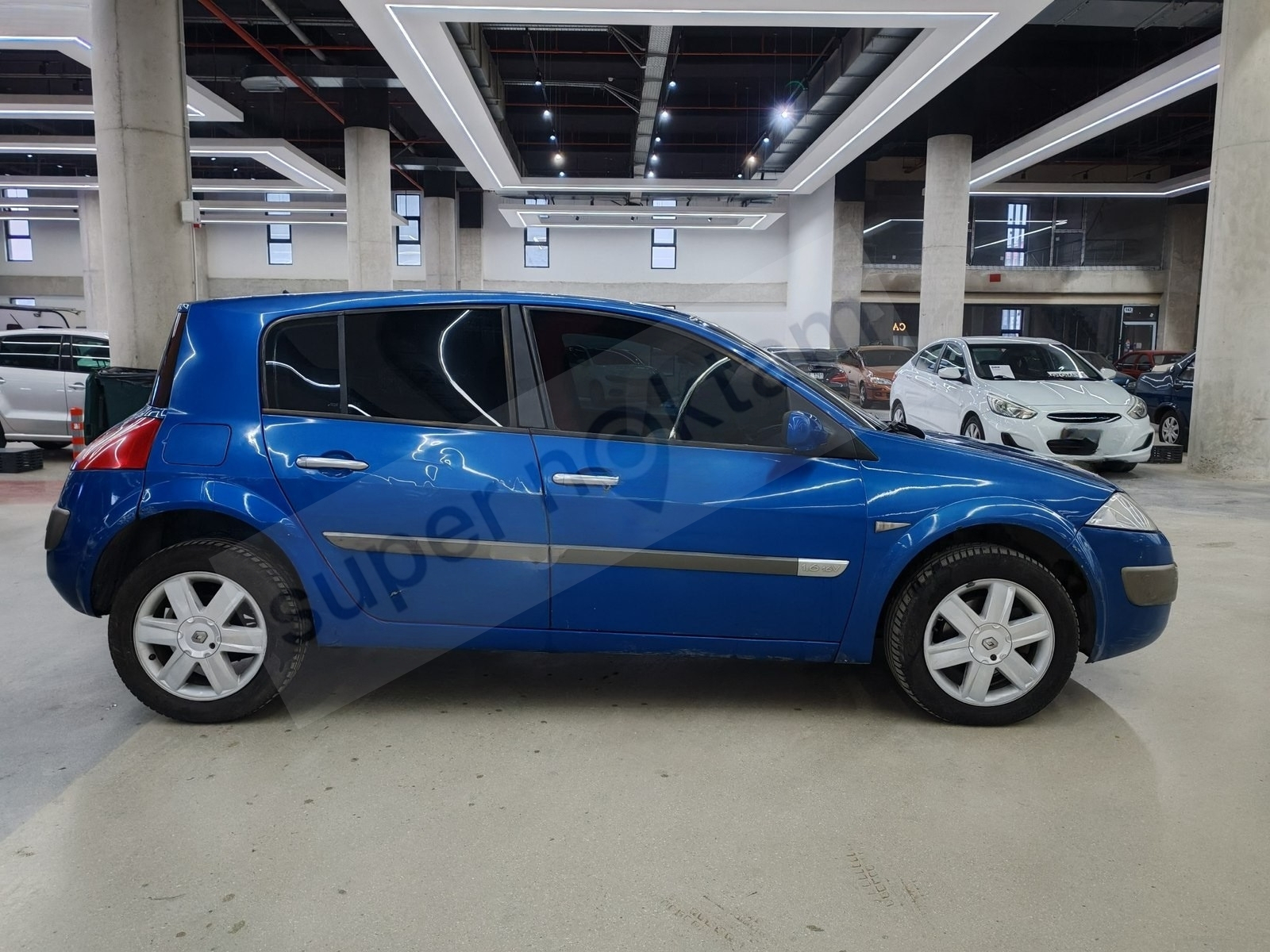 OTOMATİK MAGANE HİÇ TÜP BAĞLANMAMIŞ 185.000KM DE