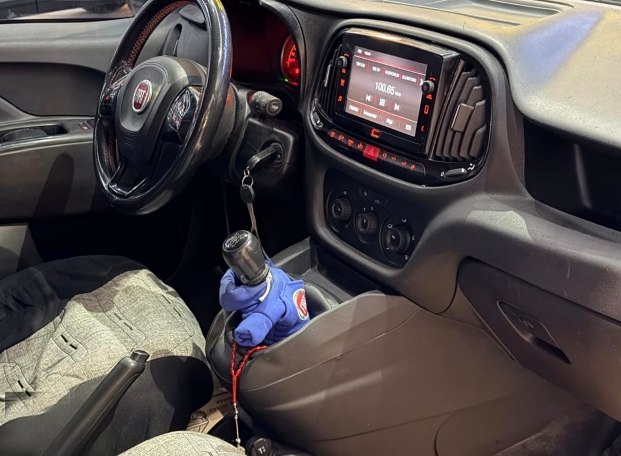 HATASIZ BOYASIZ TRAMERSİZ FİAT DOBLO CAMLI VAN