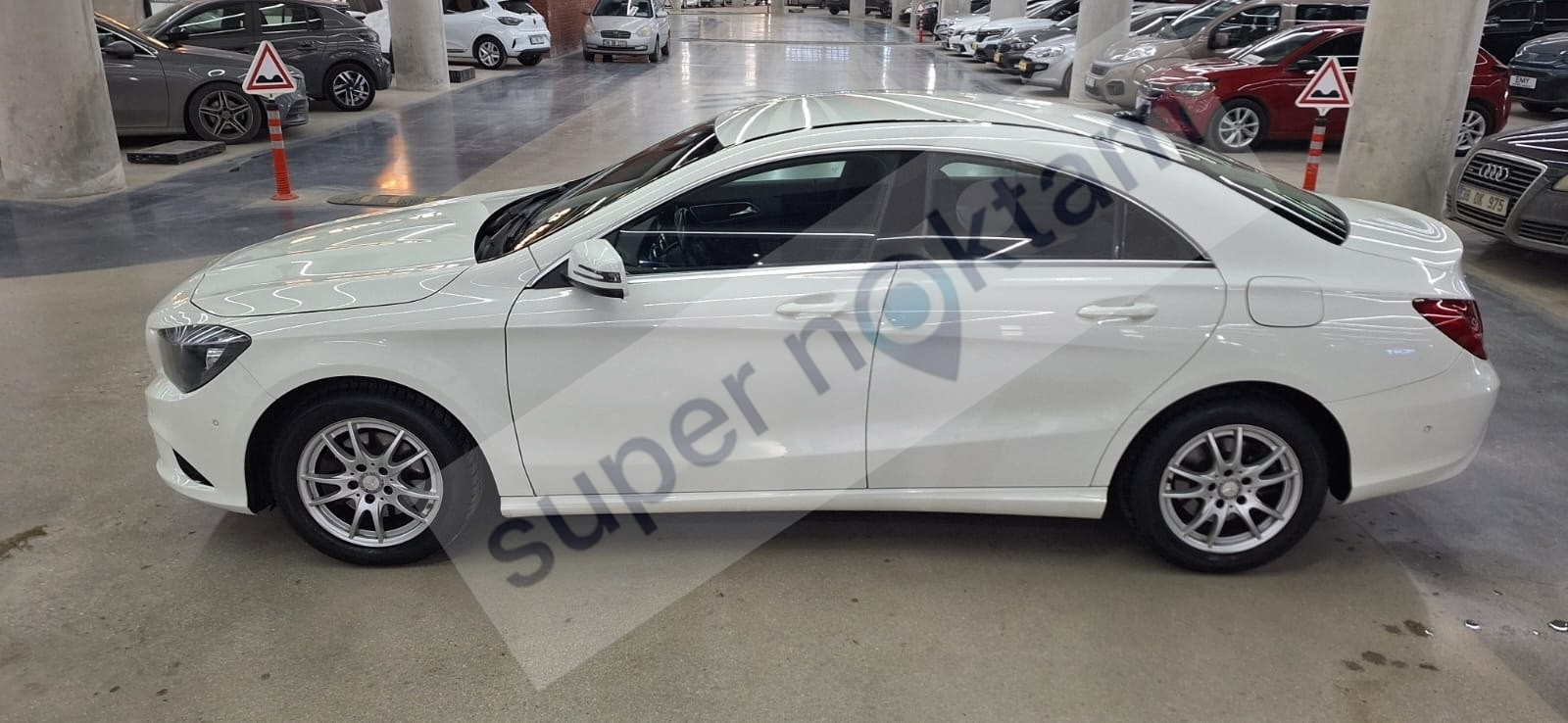CLA180 DİZEL 153BİN KM DE İMZALI SERİ