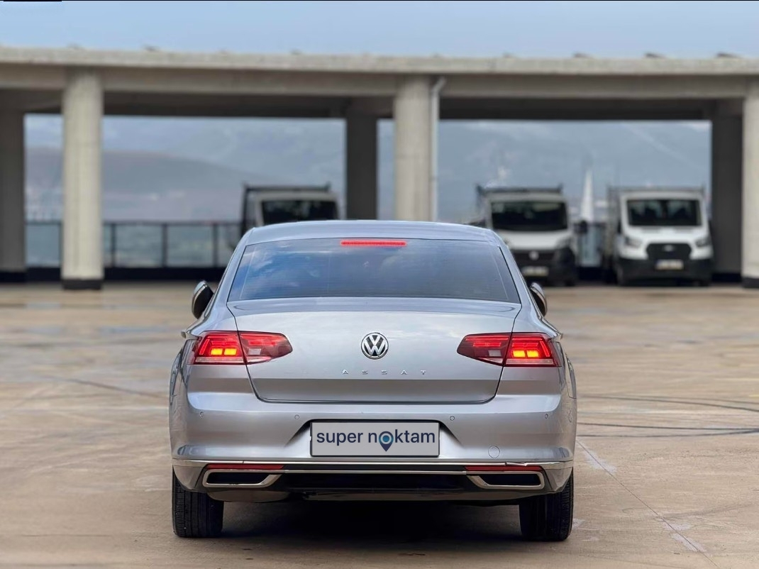 2020 1.5 TSI BUSINNES OTOMATİK 218.000 KM GERİ GÖRÜŞ