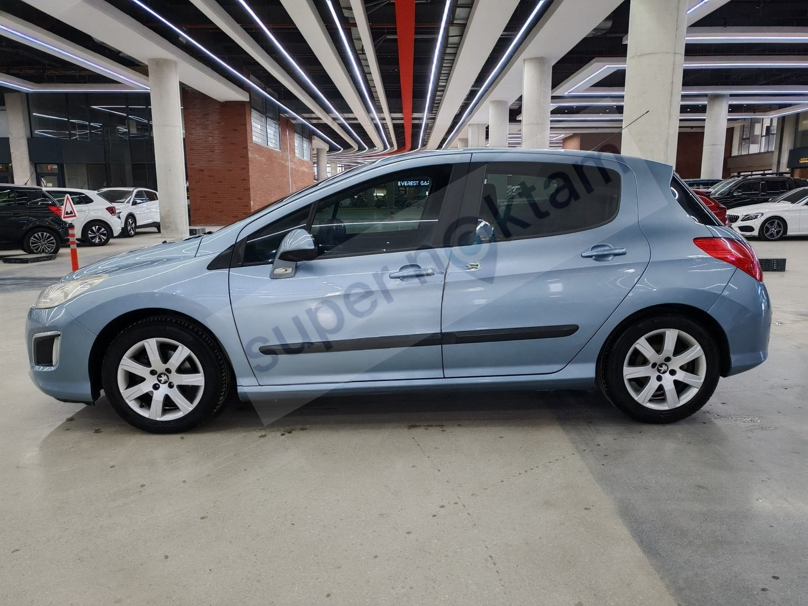 OTOMATİK PEUGEOT 308 ACTIVE LPGLİ