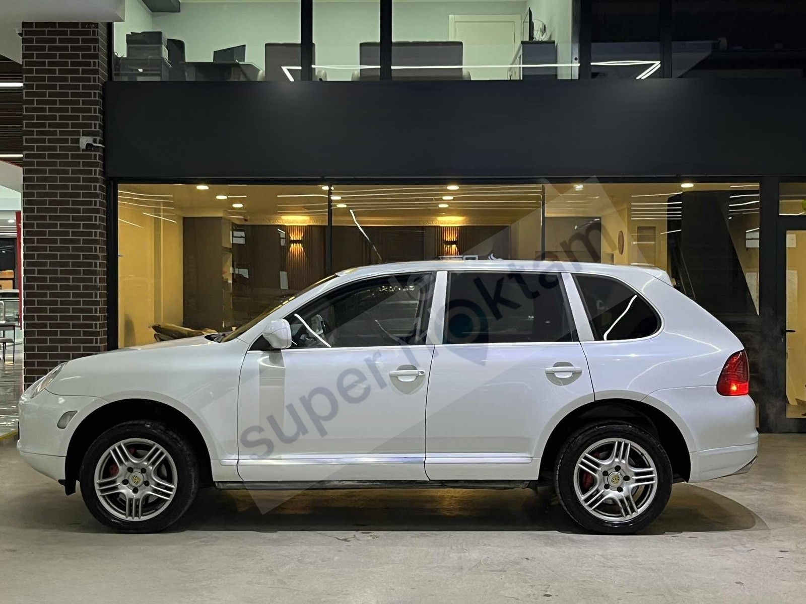 2006 PORSCHE CAYENNE 180 KM 3.2 V6 SUNROFF BOSE ISTMA