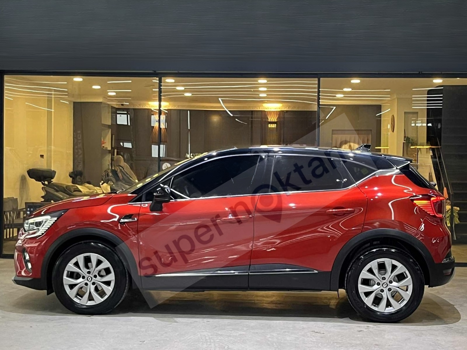 2022 CAPTUR 1.3 TCe ICON HYBRID EDC BOYASIZ 22BİN KM