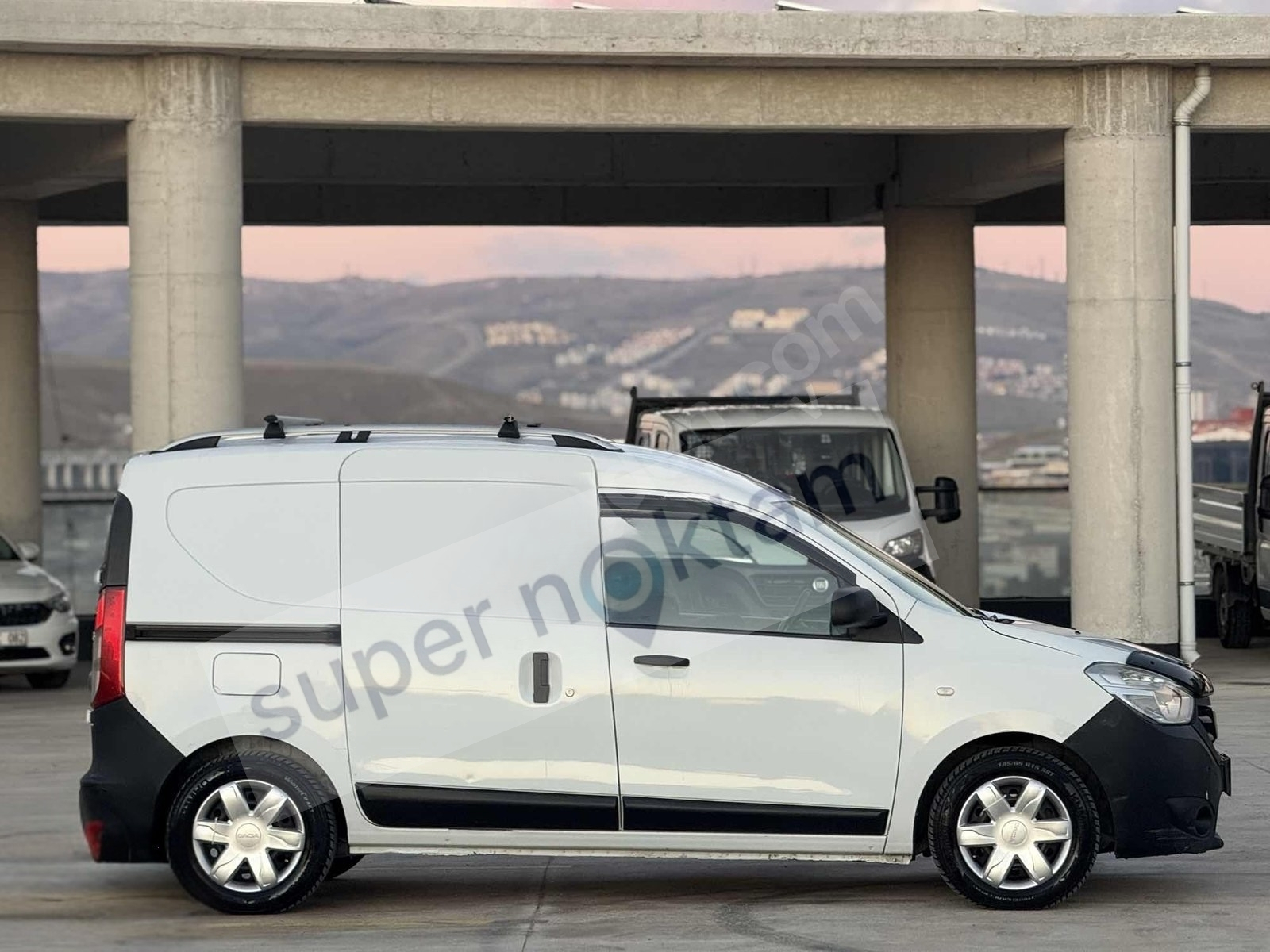2013 DOKKER 1.5 DCİ DEĞİŞENSİZ 247.000 KM BAKIMLI